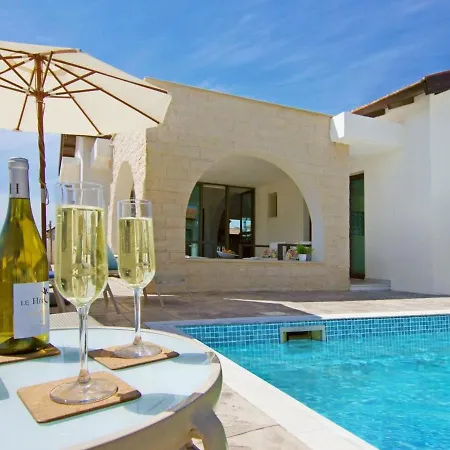 Villa Athkyb21 *